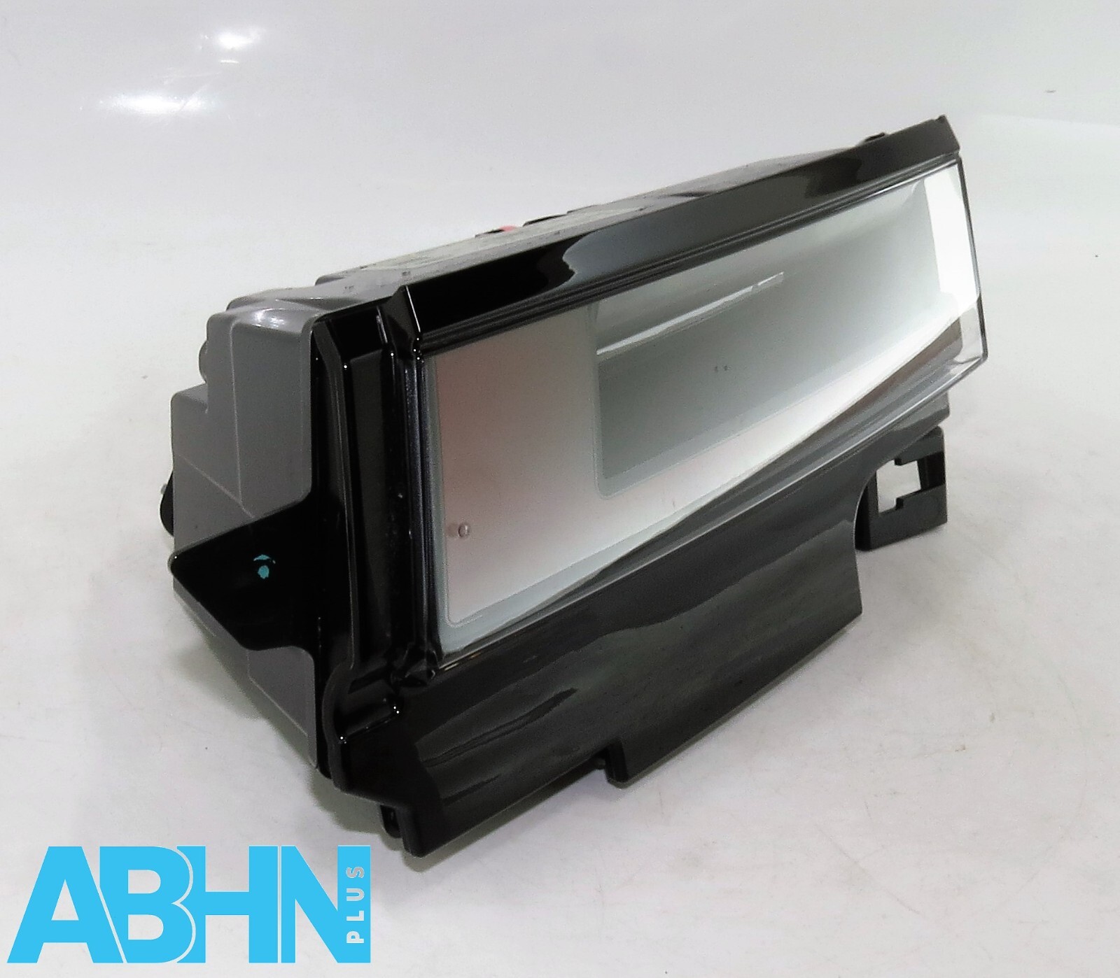 R8D2-13A420-AD Range Rover Evoque L551 Genuine Rear Right Tailgate Light BA RW 3 - Image 4