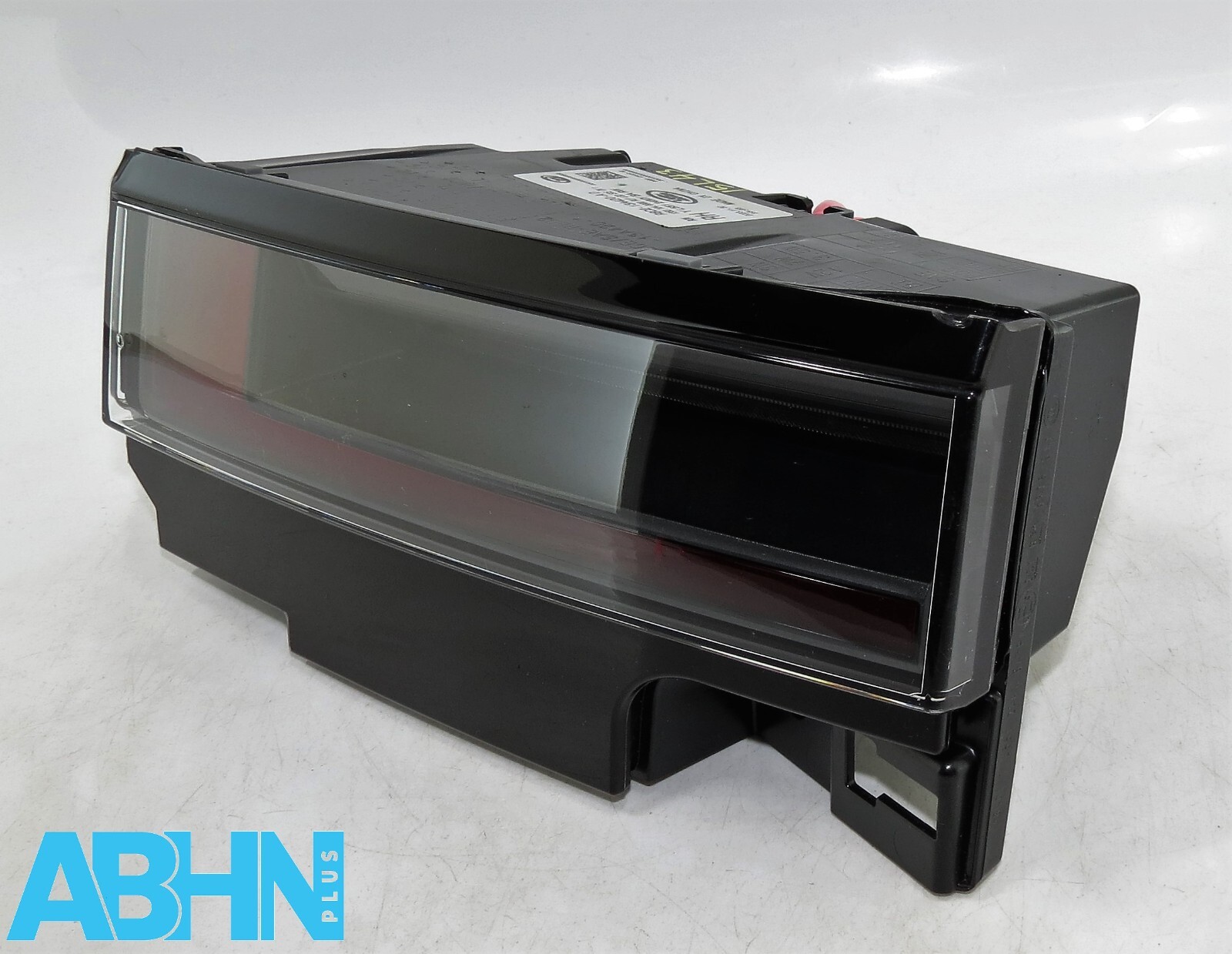 R8D2-13A420-AD Range Rover Evoque L551 Genuine Rear Right Tailgate Light BA RW 3 - Image 6