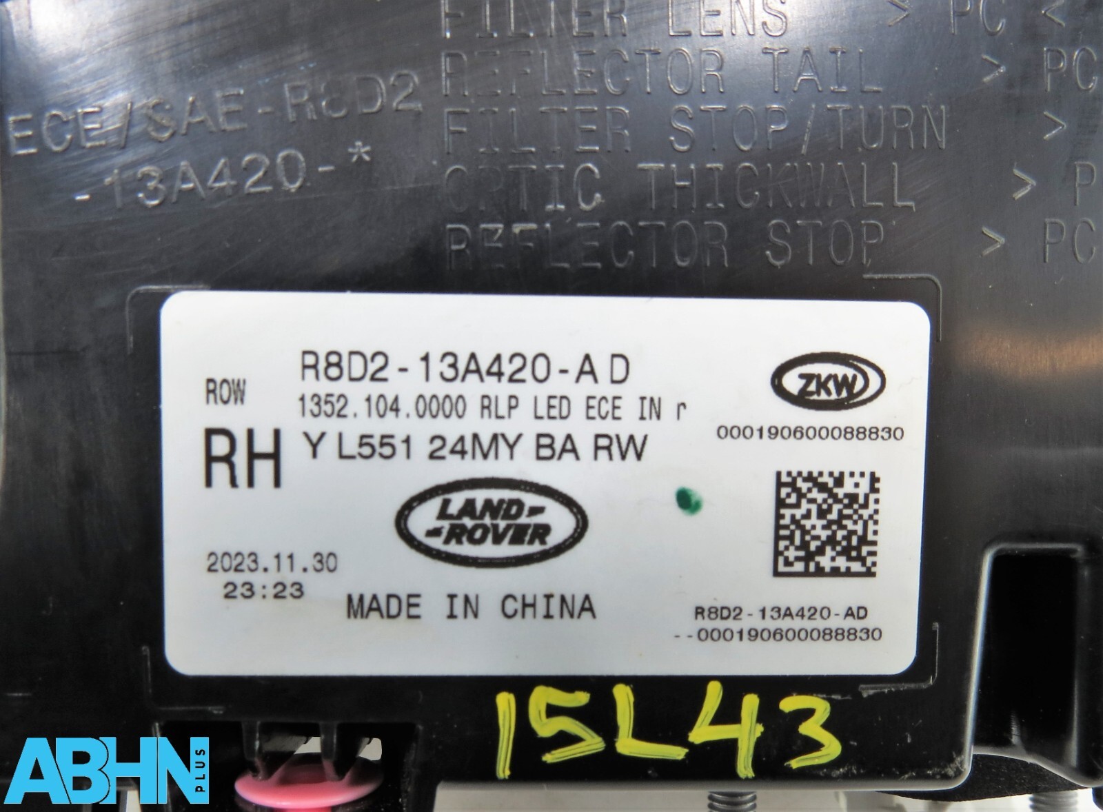 R8D2-13A420-AD Range Rover Evoque L551 Genuine Rear Right Tailgate Light BA RW 3 - Image 10