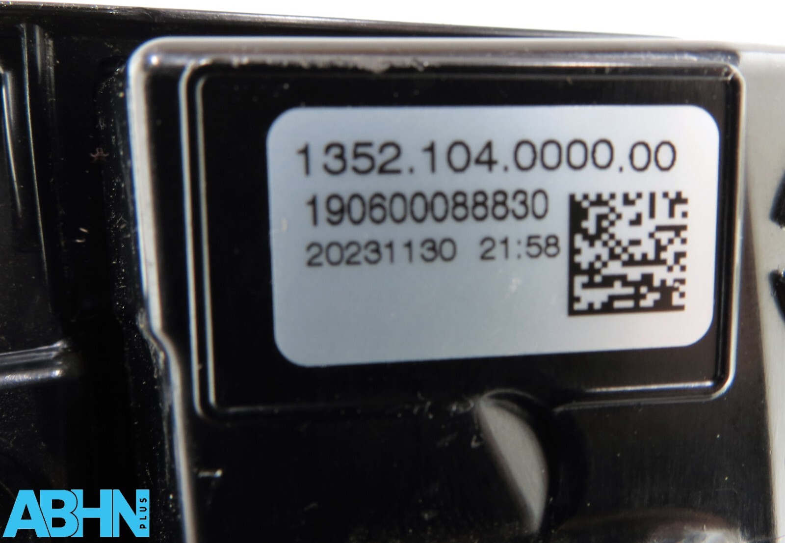 R8D2-13A420-AD Range Rover Evoque L551 Genuine Rear Right Tailgate Light BA RW 3 - Image 11