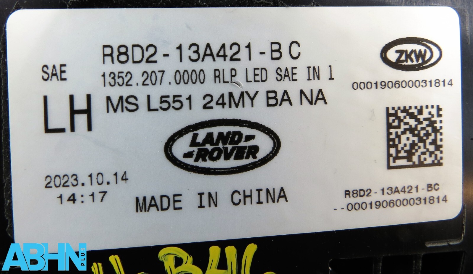 R8D213A421BC Range Rover Evoque L551 24 Genuine Rear Left Tailgate Light BA NA 6 - Image 10