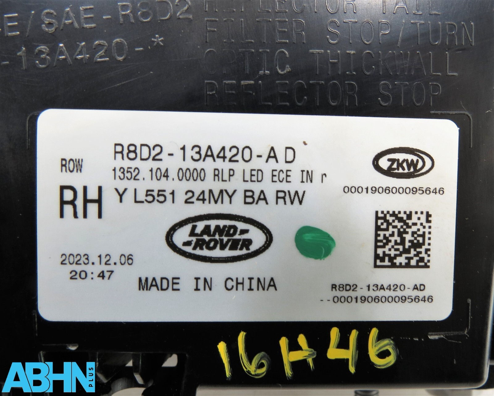 R8D2-13A420-AD Range Rover Evoque L551 Genuine Rear Right Tailgate Light BA RW 6 - Image 9