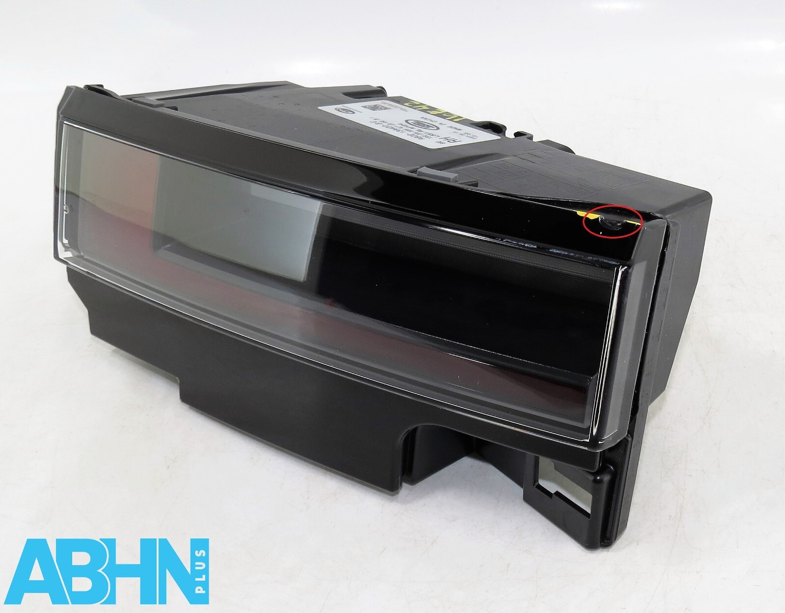 R8D213A420BC Range Rover Evoque L551 24MY Rear Right Inner Tailgate Light SAE 2 - Image 7