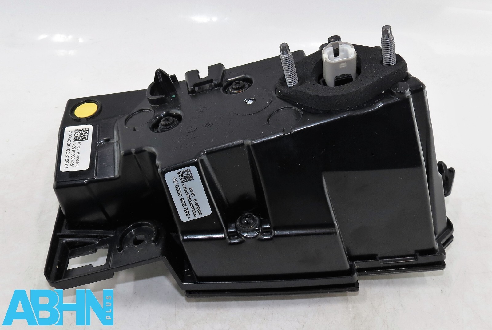 R8D213A420BC Range Rover Evoque L551 24MY Rear Right Inner Tailgate Light SAE 2 - Image 9