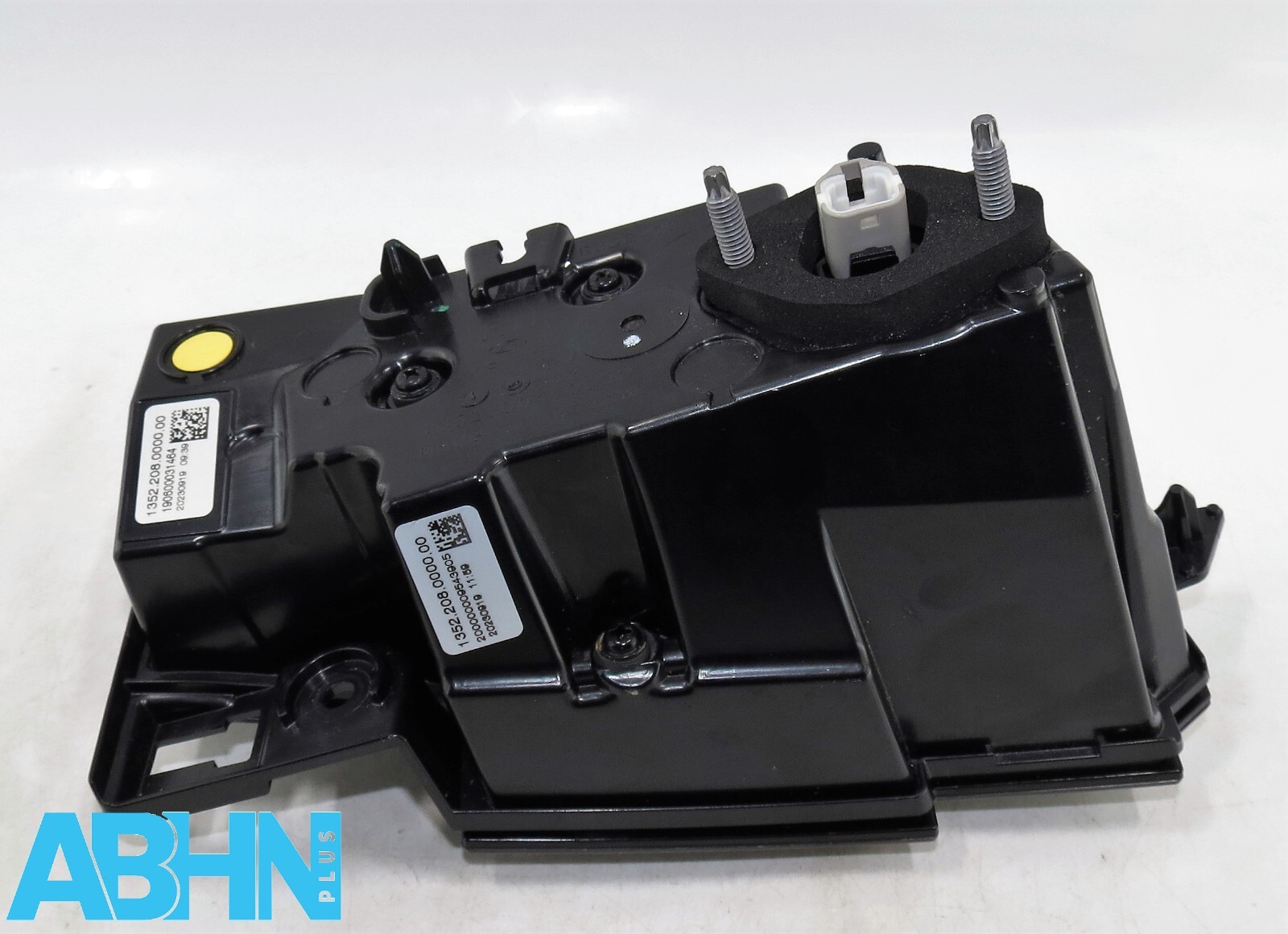 R8D213A420BC Range Rover Evoque L551 24MY Rear Right Inner Tailgate Light SAE 8 - Image 11