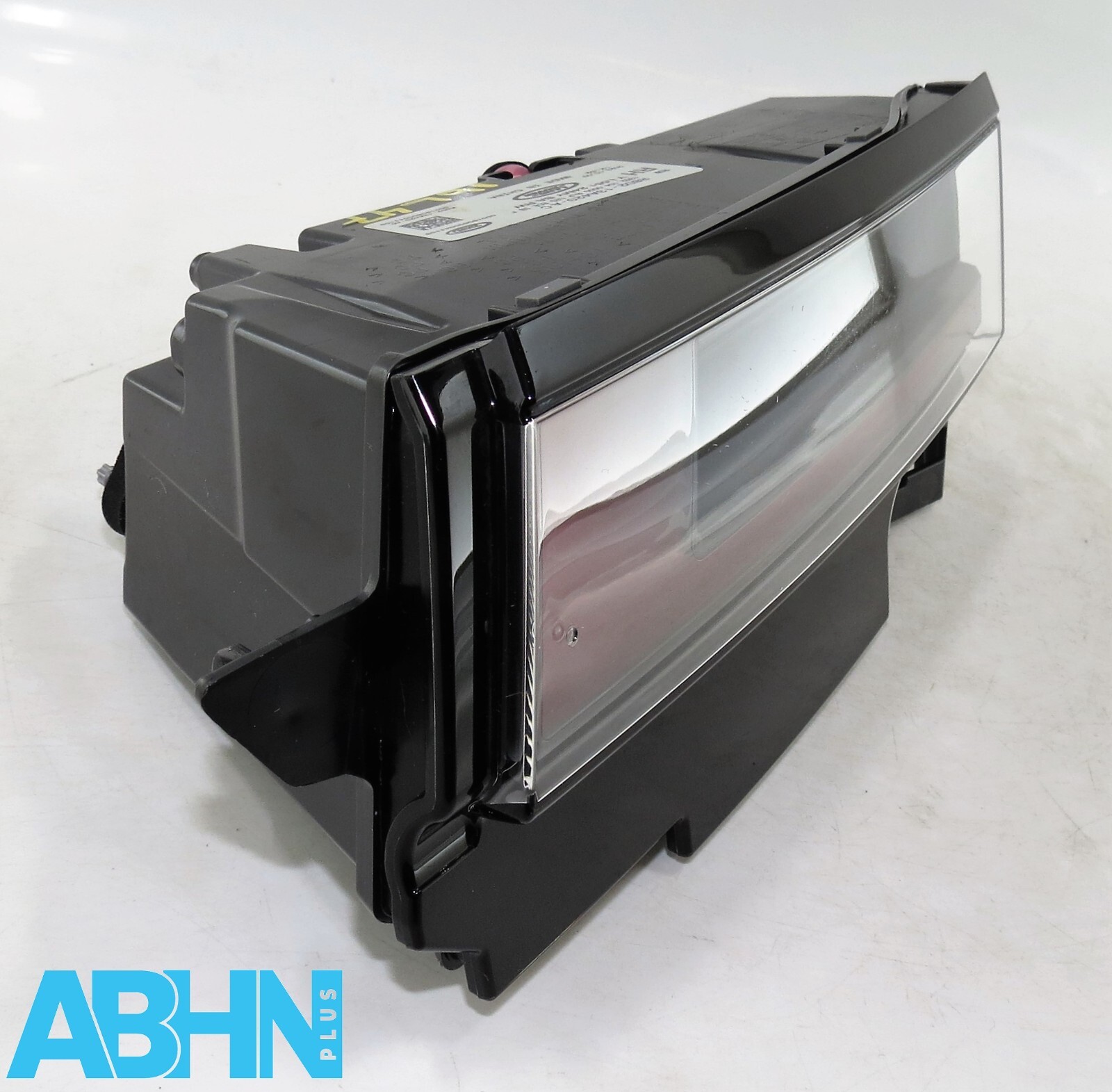 R8D2-13A420-AC Range Rover Evoque L551 Right Side Inner Tailgate Light LED ECE 7 - Image 4