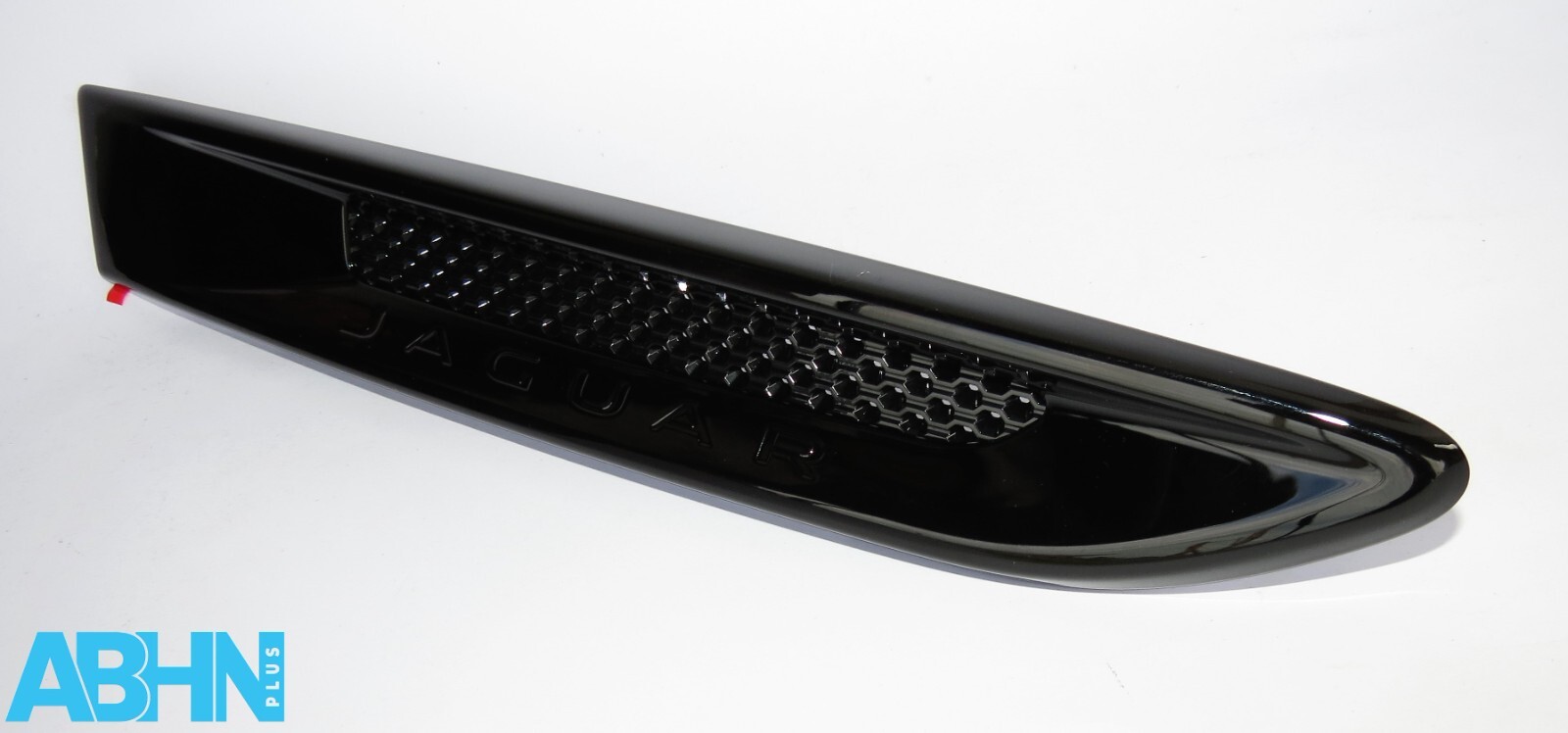 Jaguar XF X260 Genuine New Pair Left + Right Side Wing Fender Vent Trim Black - Image 10