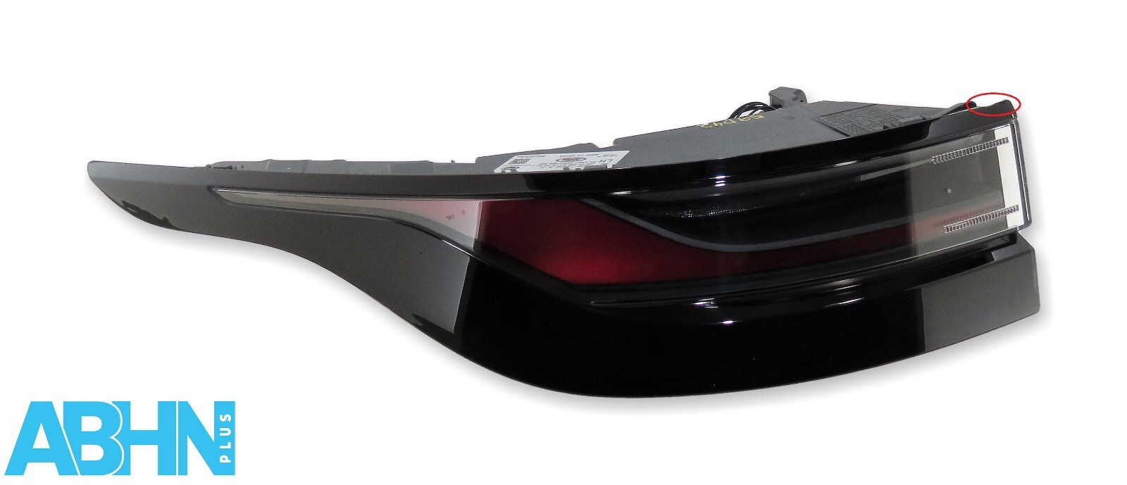 R8D213405AD Range Rover Evoque L551 24MY Left Rear Outer LED Tailgate Light ECE2 - Image 2