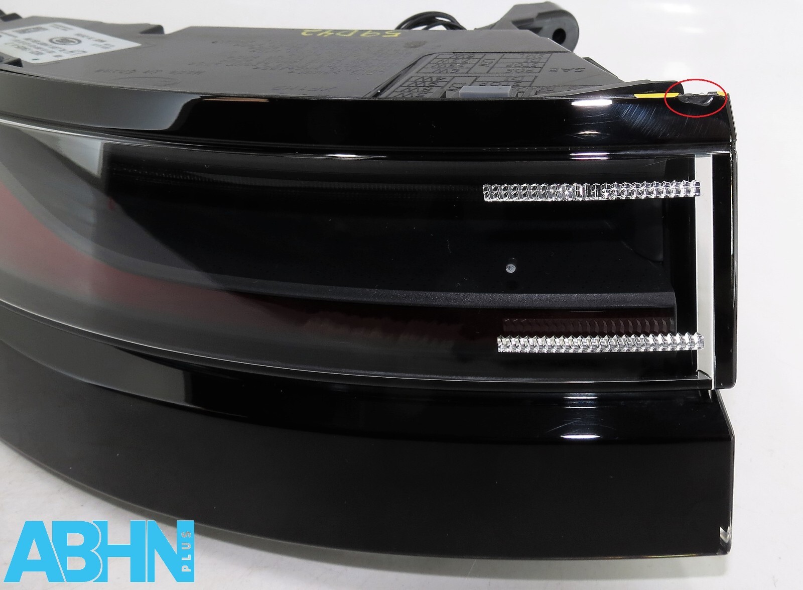 R8D213405AD Range Rover Evoque L551 24MY Left Rear Outer LED Tailgate Light ECE2 - Image 4