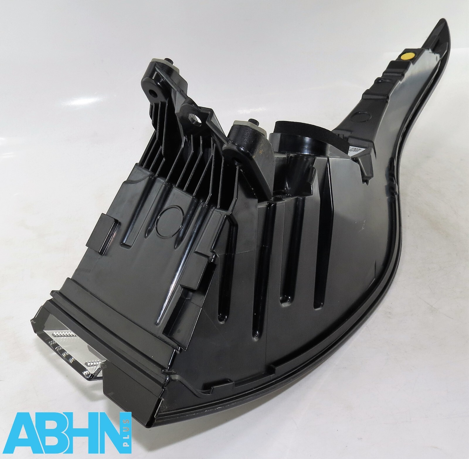 R8D213405AD Range Rover Evoque L551 24MY Left Rear Outer LED Tailgate Light ECE2 - Image 9