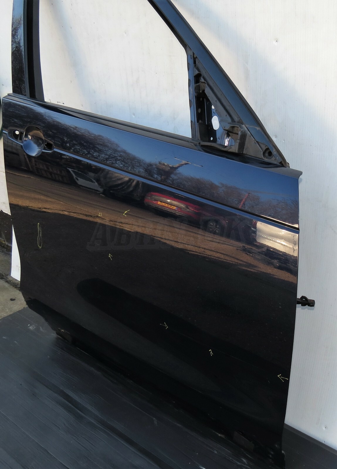 Land Rover Discovery V L462 Genuine Right RH Side Bare Door Panel Portofino Blue - Image 3