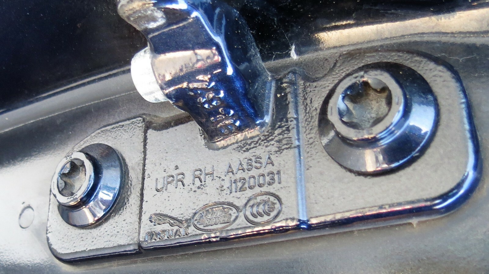 Land Rover Discovery V L462 Genuine Right RH Side Bare Door Panel Portofino Blue - Image 10