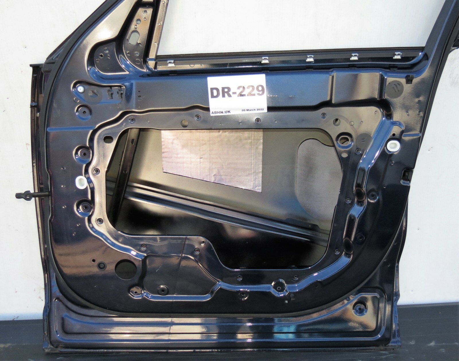Land Rover Discovery V L462 Genuine Right RH Side Bare Door Panel Portofino Blue - Image 11