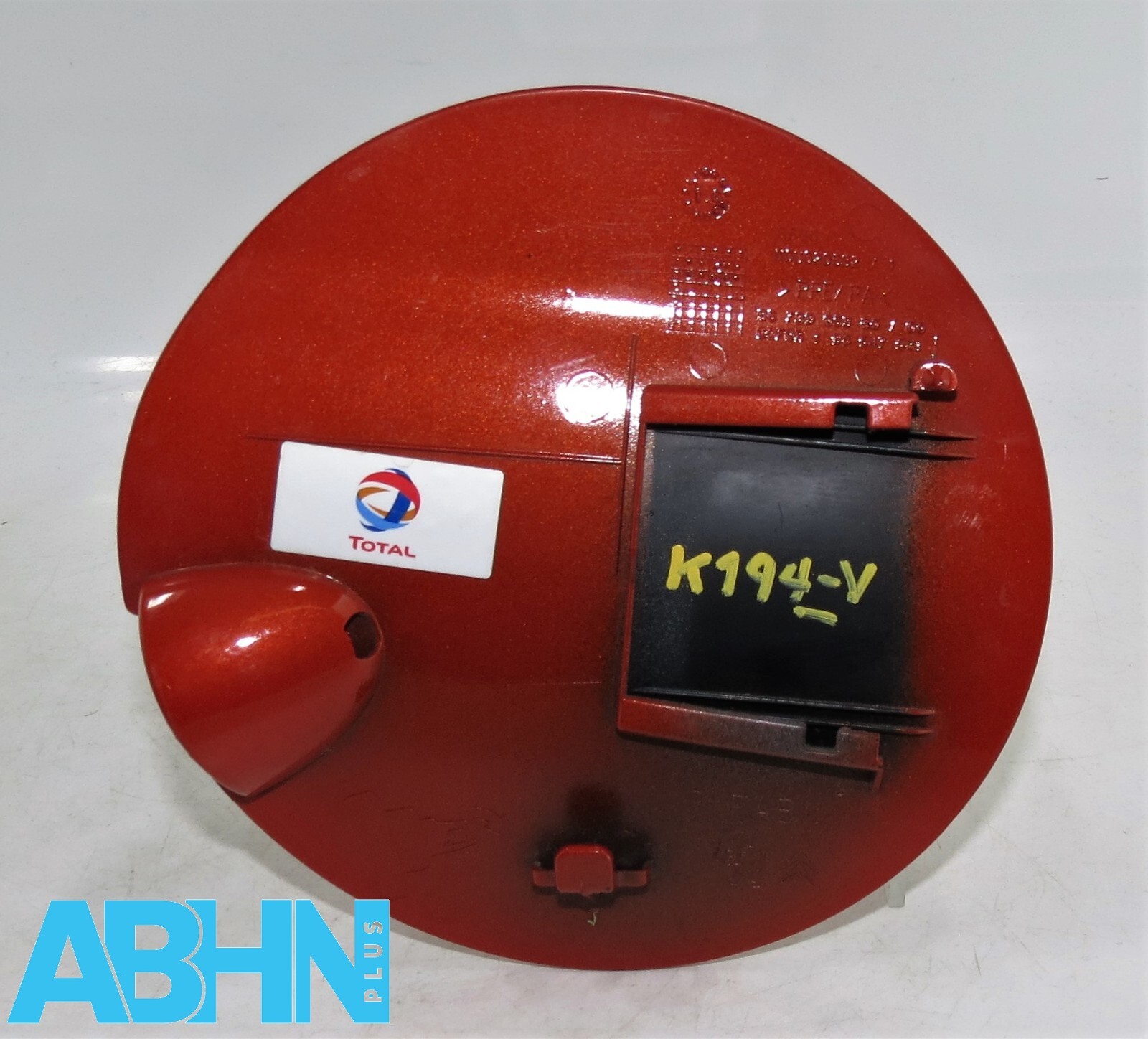 Peugeot 208 CA CC (2012-2019) Fuel Flap Cover 9673905980 Metallic Orange - Image 2