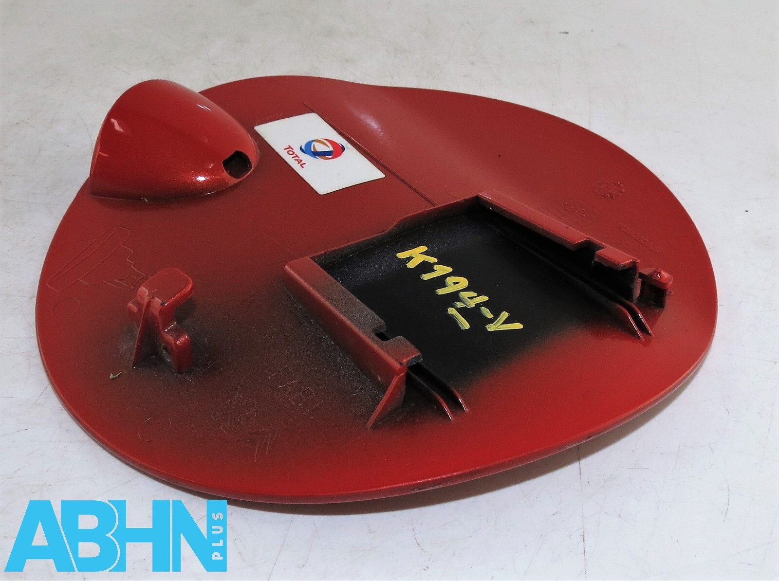 Peugeot 208 CA CC (2012-2019) Fuel Flap Cover 9673905980 Metallic Orange - Image 7