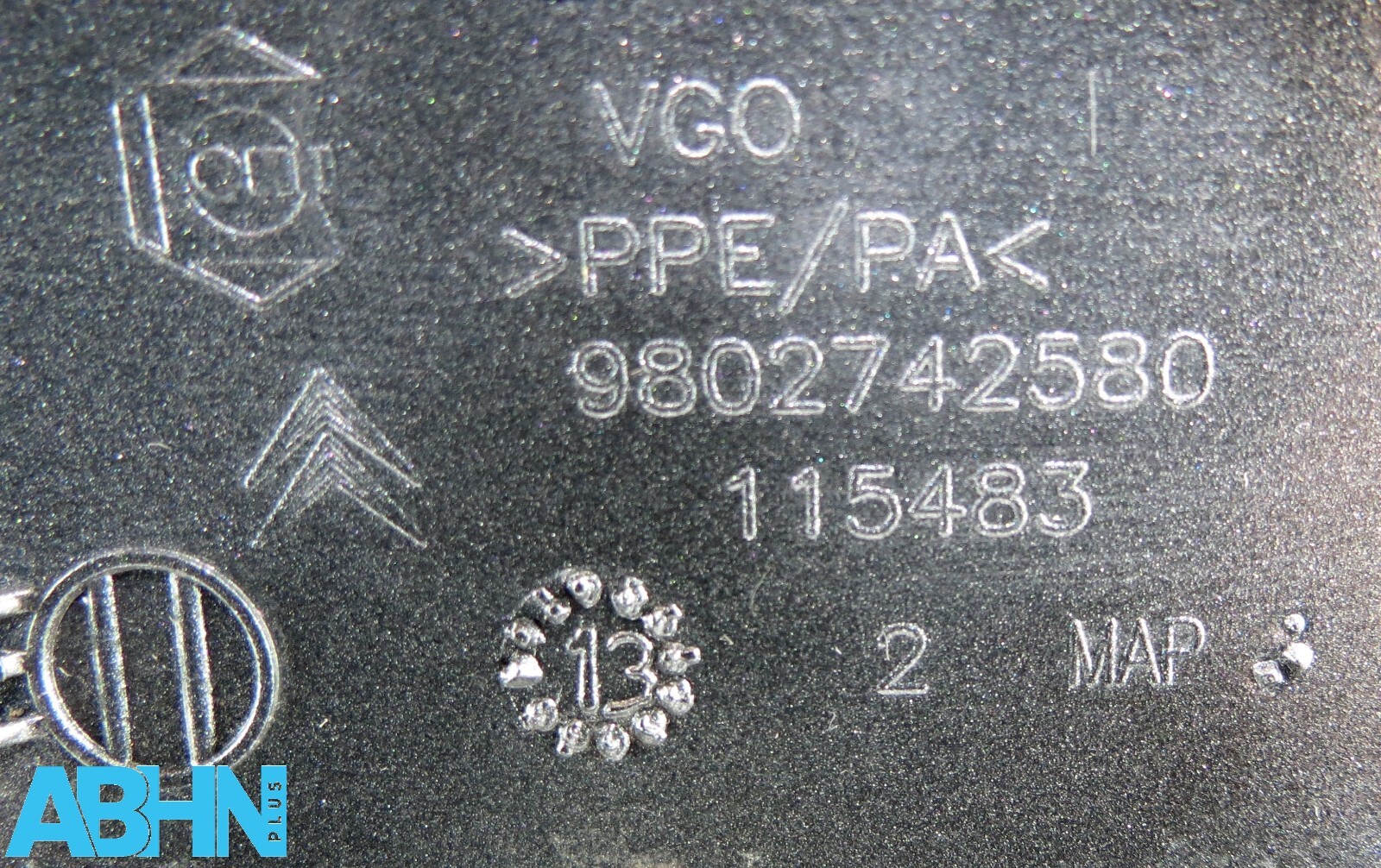 Citroen C4 Picasso II MK2 (13- 24) Fuel Flap Cover 9802742580 Met Shark Grey KTP - Image 8