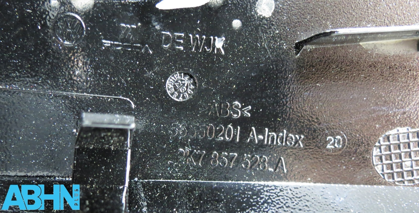 2K7857528A VW Caddy V MK5 2021-24 Genuine Right Side Wing Mirror Cover Black 12 - Image 7