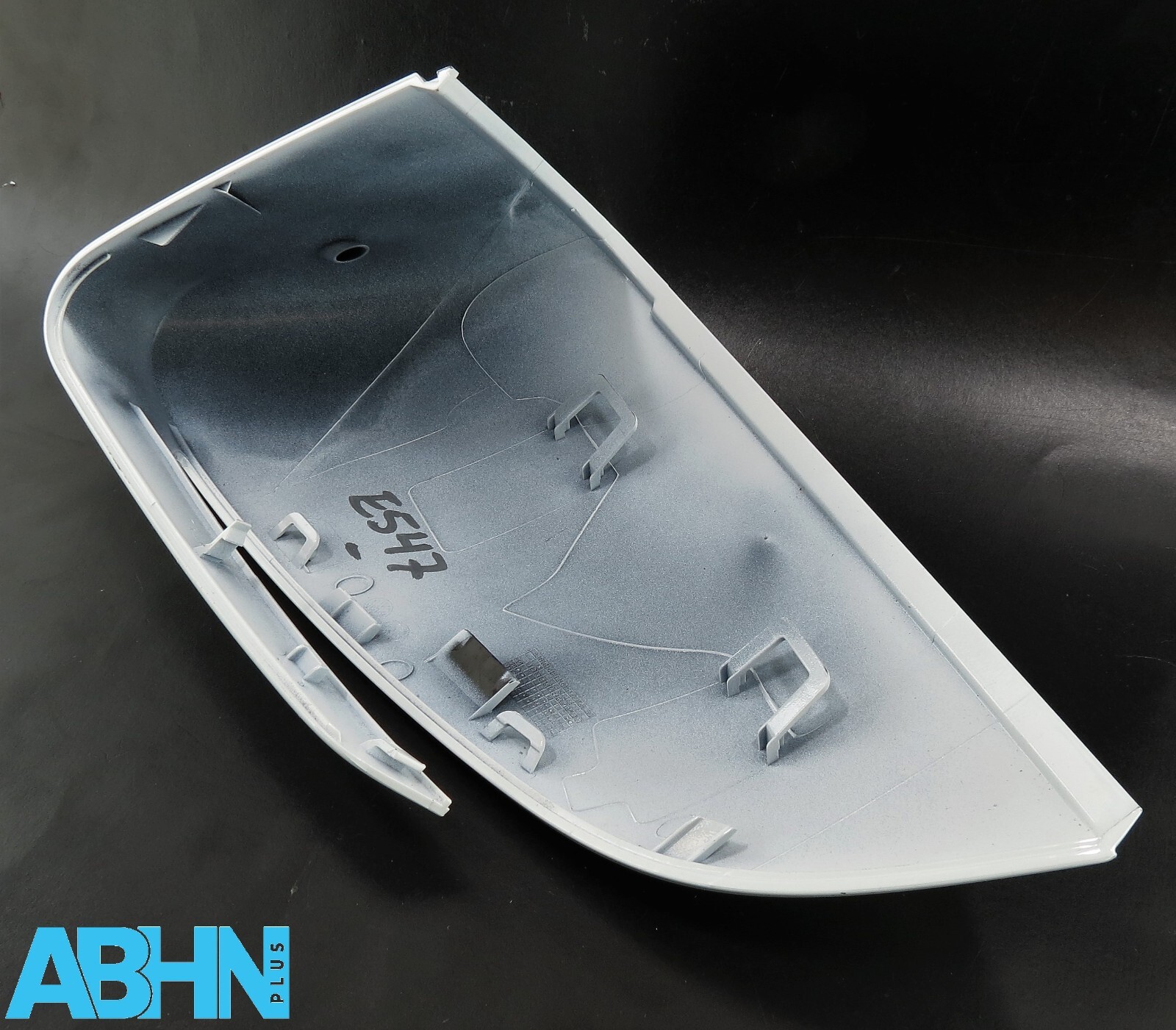 11B.857.538 VW ID.4 ID.5 Genuine Right Side Wing Mirror Cap Cover Gloss White 7 - Image 4