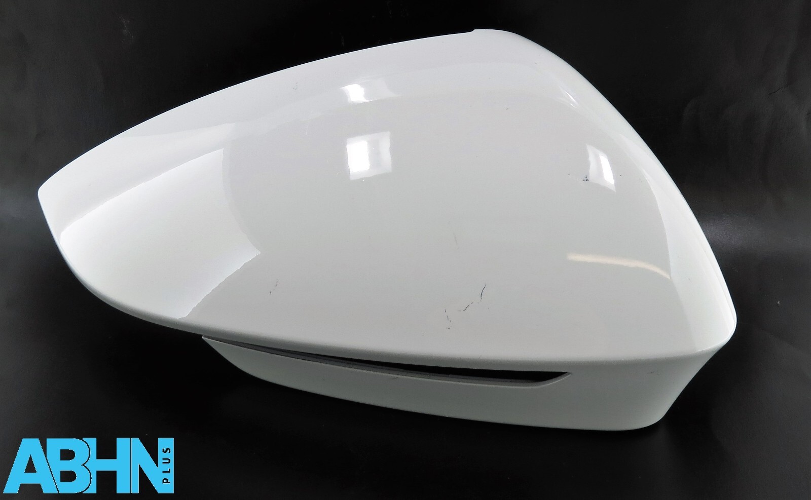 11B.857.538 VW ID.4 ID.5 Genuine Right Side Wing Mirror Cap Cover Gloss White 9