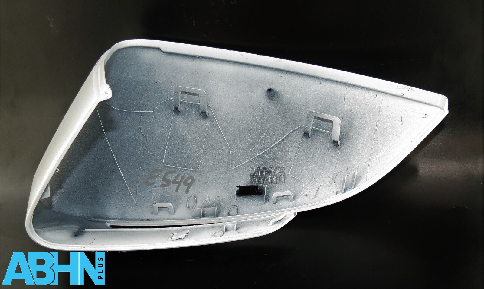 11B.857.538 VW ID.4 ID.5 Genuine Right Side Wing Mirror Cap Cover Gloss White 9 - Image 2