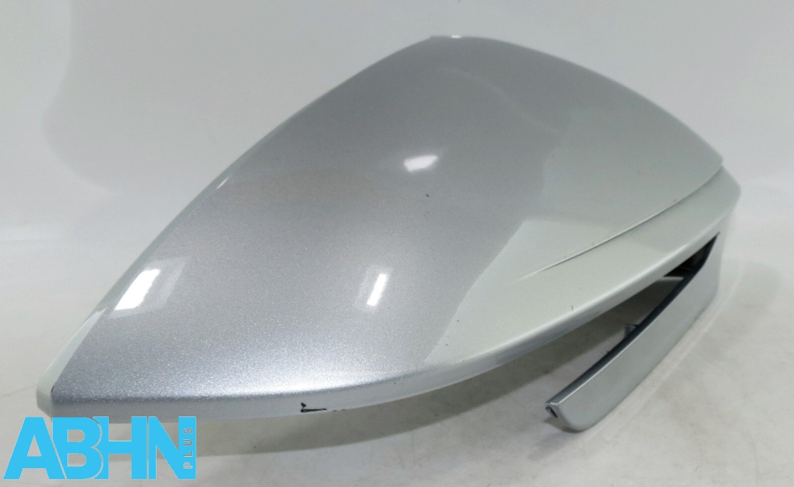 5LC857538A Skoda Enyaq Audi Q4 LHD Genuine Left Side Wing Mirror Cover Silver - Image 5