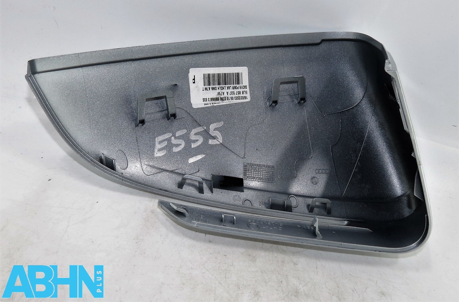 5LB857537A Skoda Enyaq Audi Q4 Genuine Left Side Wing Mirror Cover Silver Met - Image 2