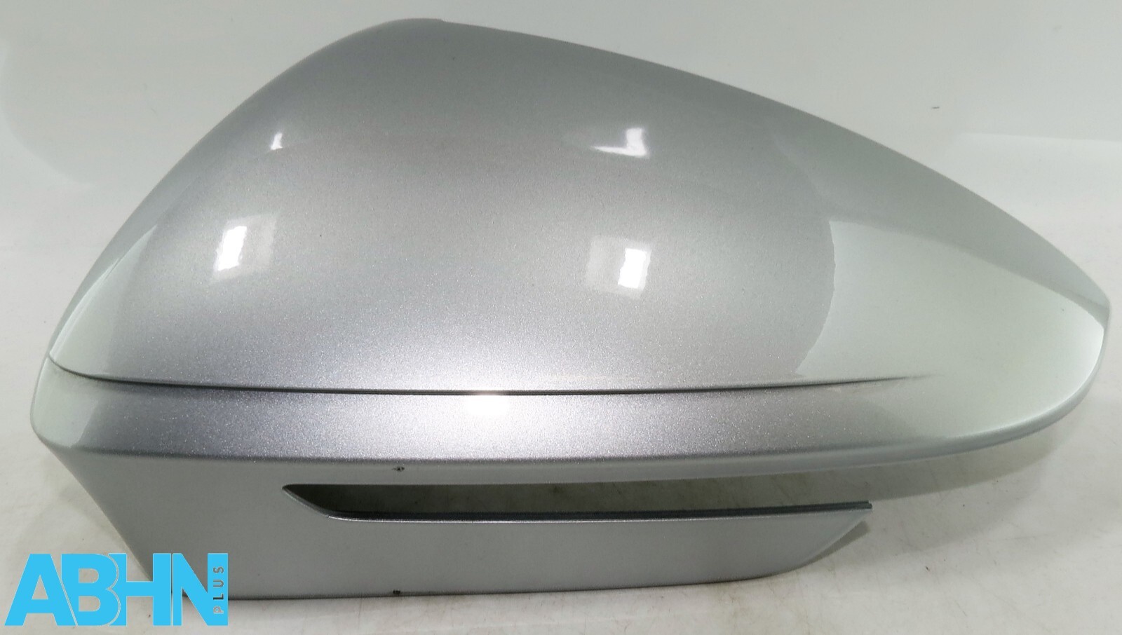 5LB857537A Skoda Enyaq Audi Q4 Genuine Left Side Wing Mirror Cover Silver Met - Image 3