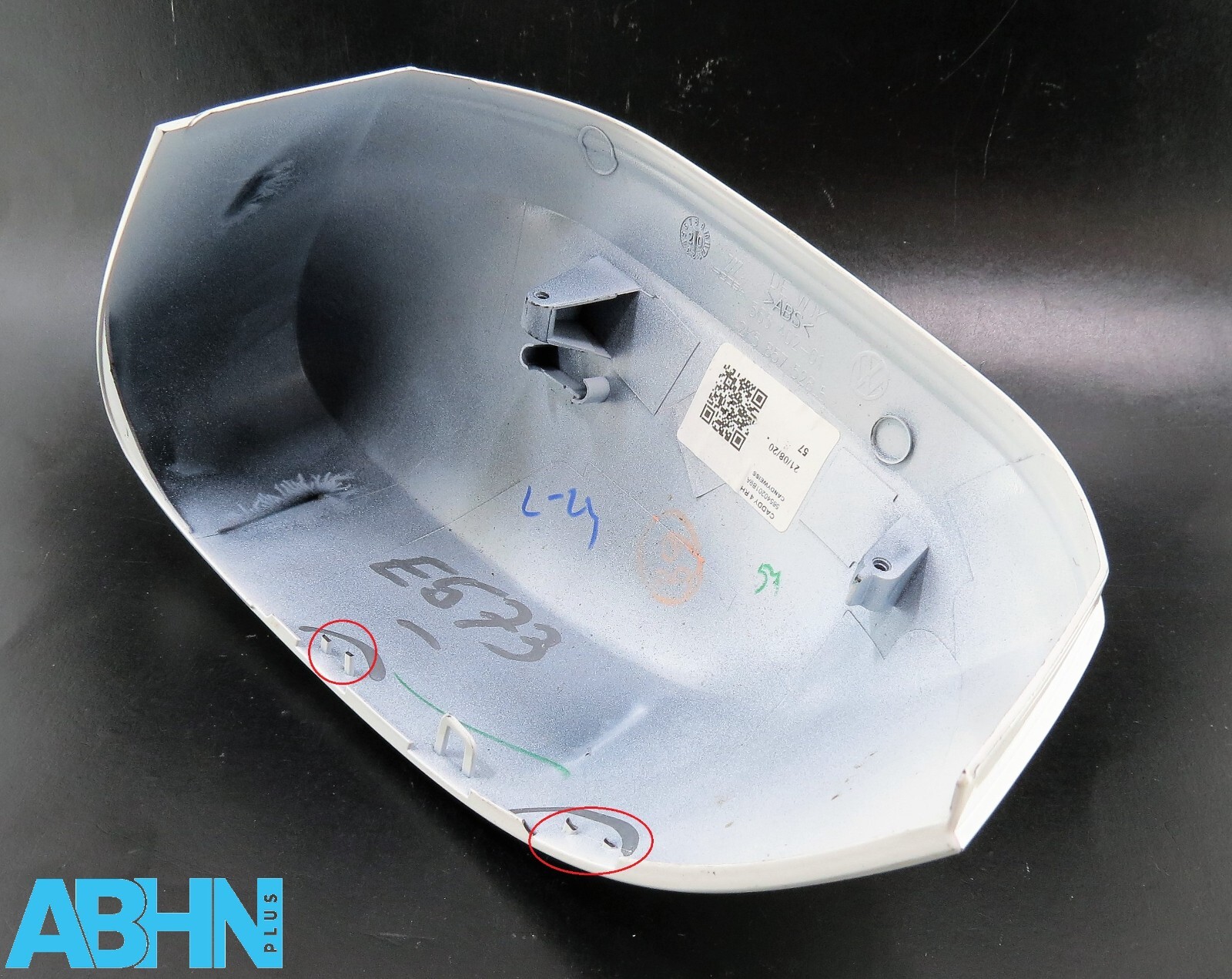 2K5857528B VW Caddy MK4 Genuine Right RH Side Wing Mirror Cover Candy White B9A3 - Image 8
