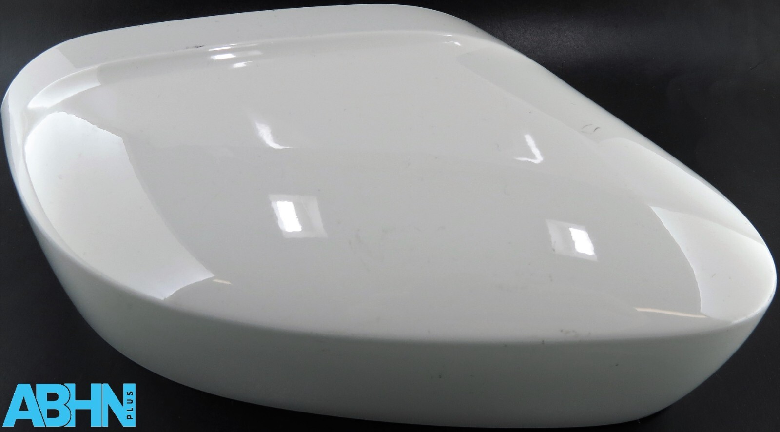 2K5857528B VW Caddy MK4 Genuine Right RH Side Wing Mirror Cover Candy White B9A4 - Image 4