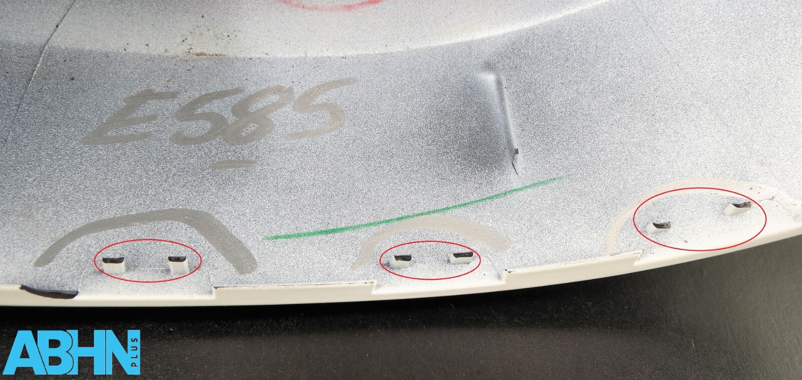 2K5857528B VW Caddy 4 Genuine Right RH Side Wing Mirror Cover Candy White B9A 5 - Image 8