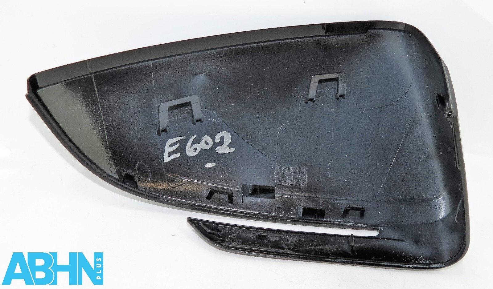 5LB857537A Audi Q4 Skoda Enyaq Genuine Left Side Wing Mirror Cover Black Y9T 2 - Image 2