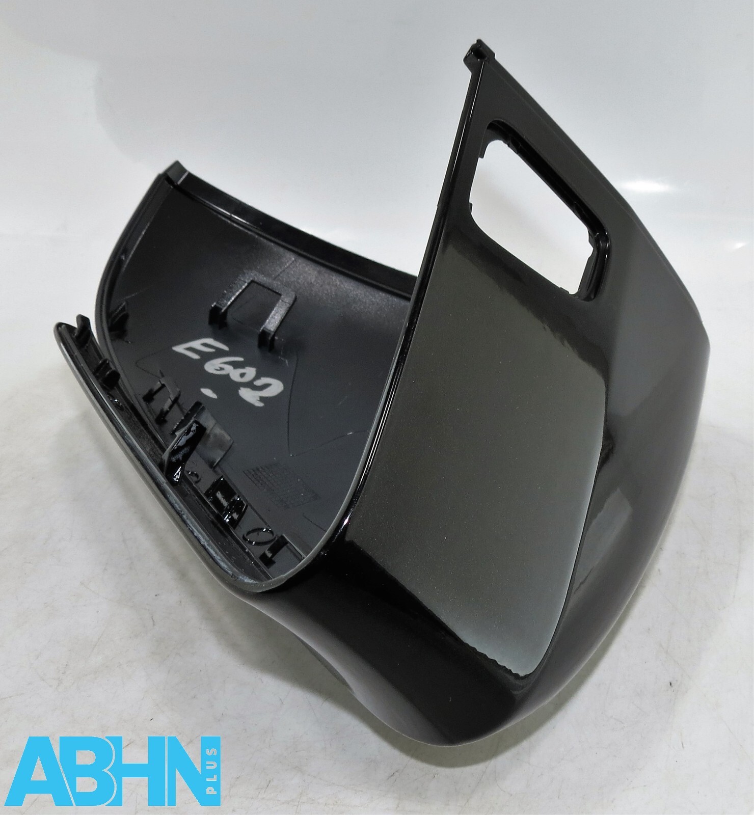 5LB857537A Audi Q4 Skoda Enyaq Genuine Left Side Wing Mirror Cover Black Y9T 2 - Image 4
