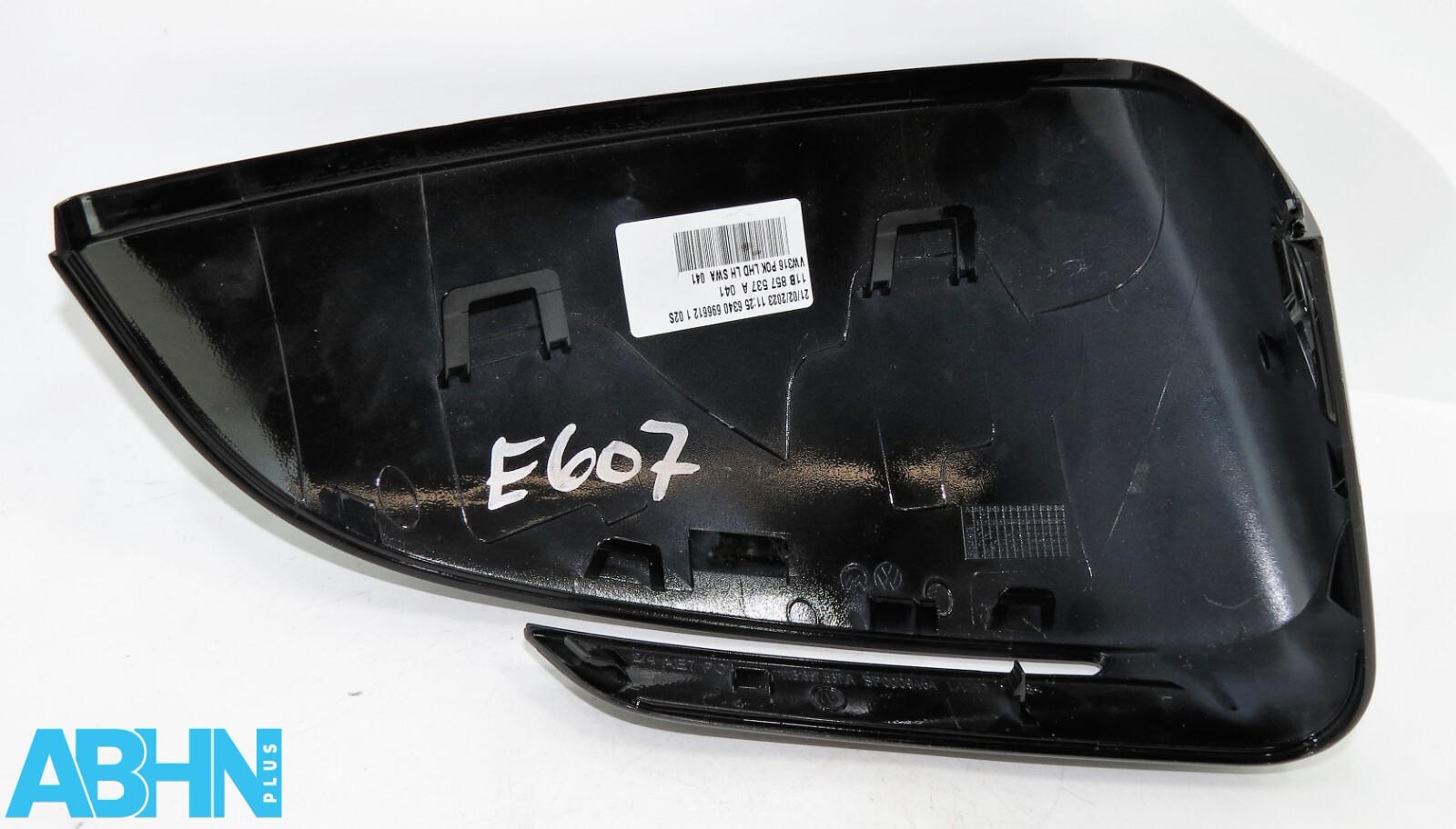 11B857537A VW ID.4 ID.5 Genuine Left LH Side Wing Mirror Cap Cover Black 041 - Image 2