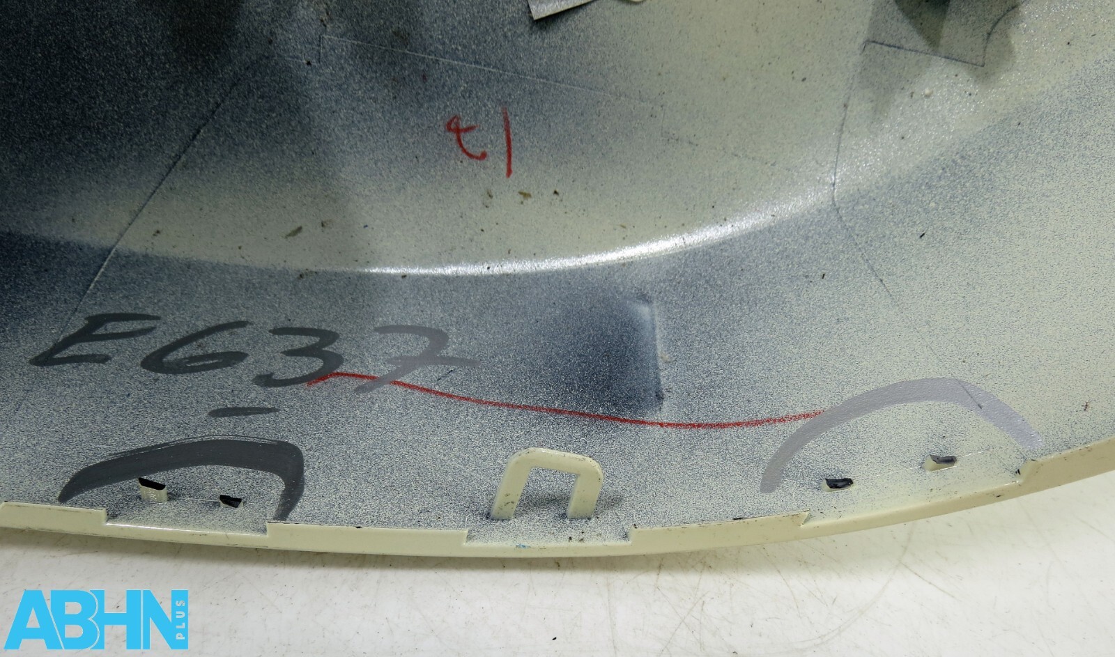 2K5857528B VW Caddy MK4 Genuine Right RH Side Wing Mirror Cover Hellelfenbein - Image 8