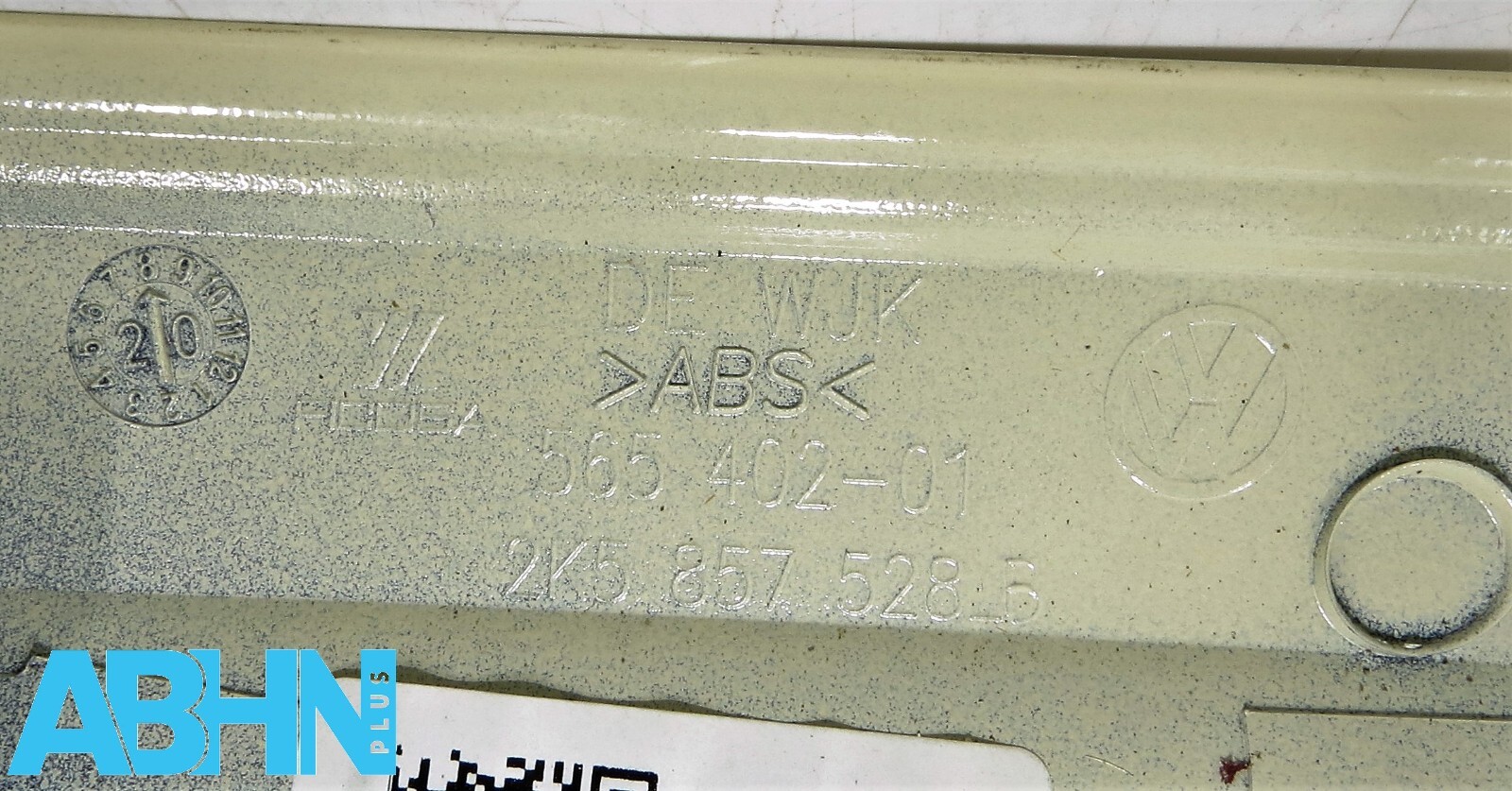 2K5857528B VW Caddy MK4 Genuine Right RH Side Wing Mirror Cover Hellelfenbein - Image 10