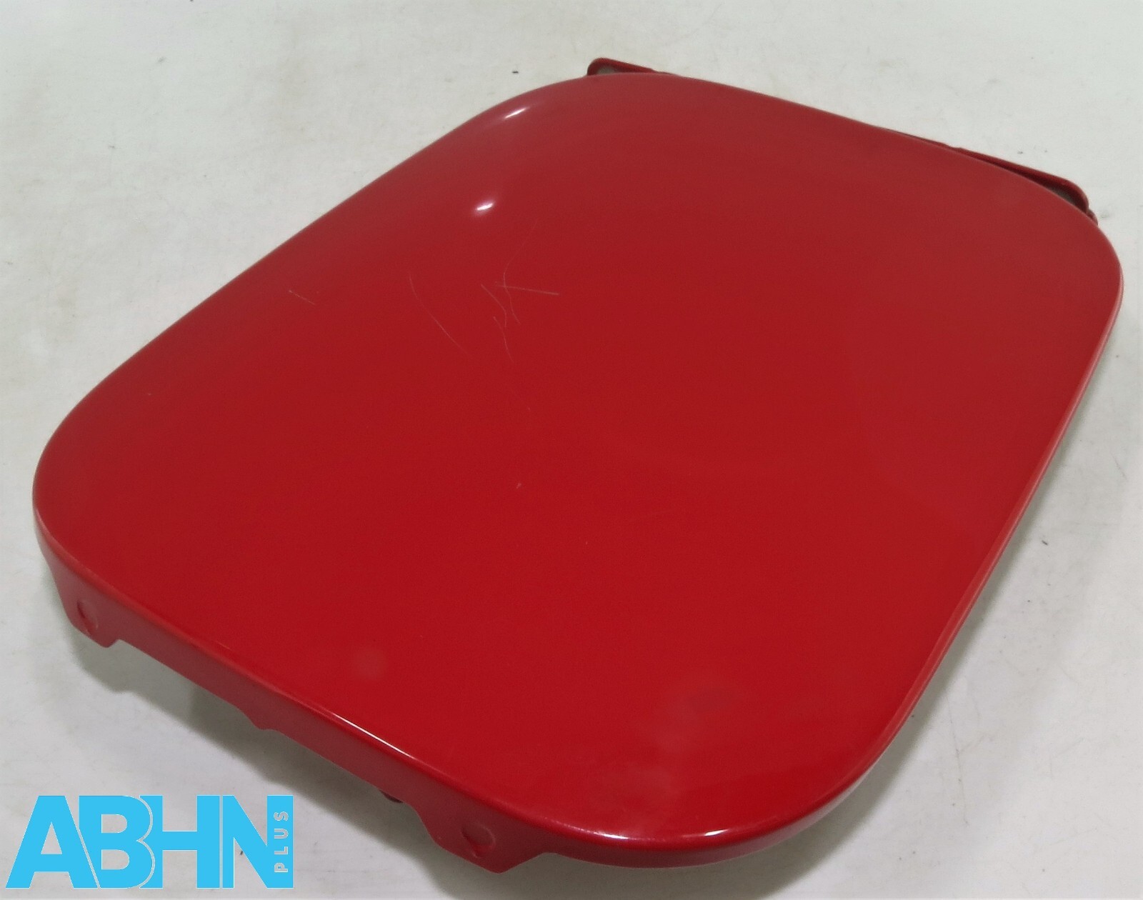 Genuine Nissan Qashqai MK2 J11 (2014-2021) SUV Fuel Flap Cover Solid Red Z10 - Image 4