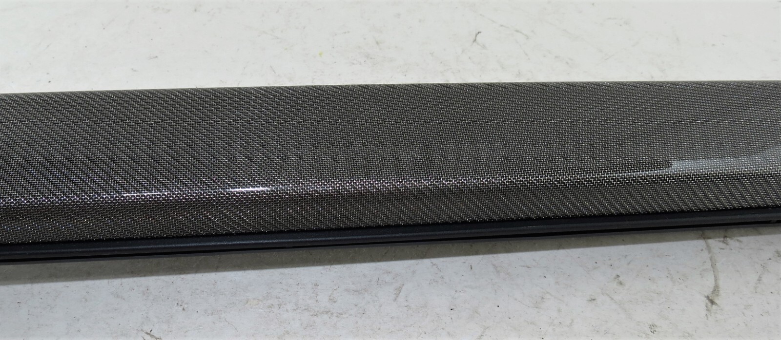 Land Rover Discovery V MK5 L462 Left Door Trim + LED Titanium Mesh L0269861AA01 - Image 2