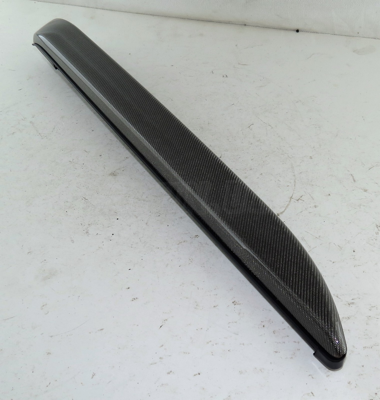 Land Rover Discovery V MK5 L462 Left Door Trim + LED Titanium Mesh L0269861AA01 - Image 3