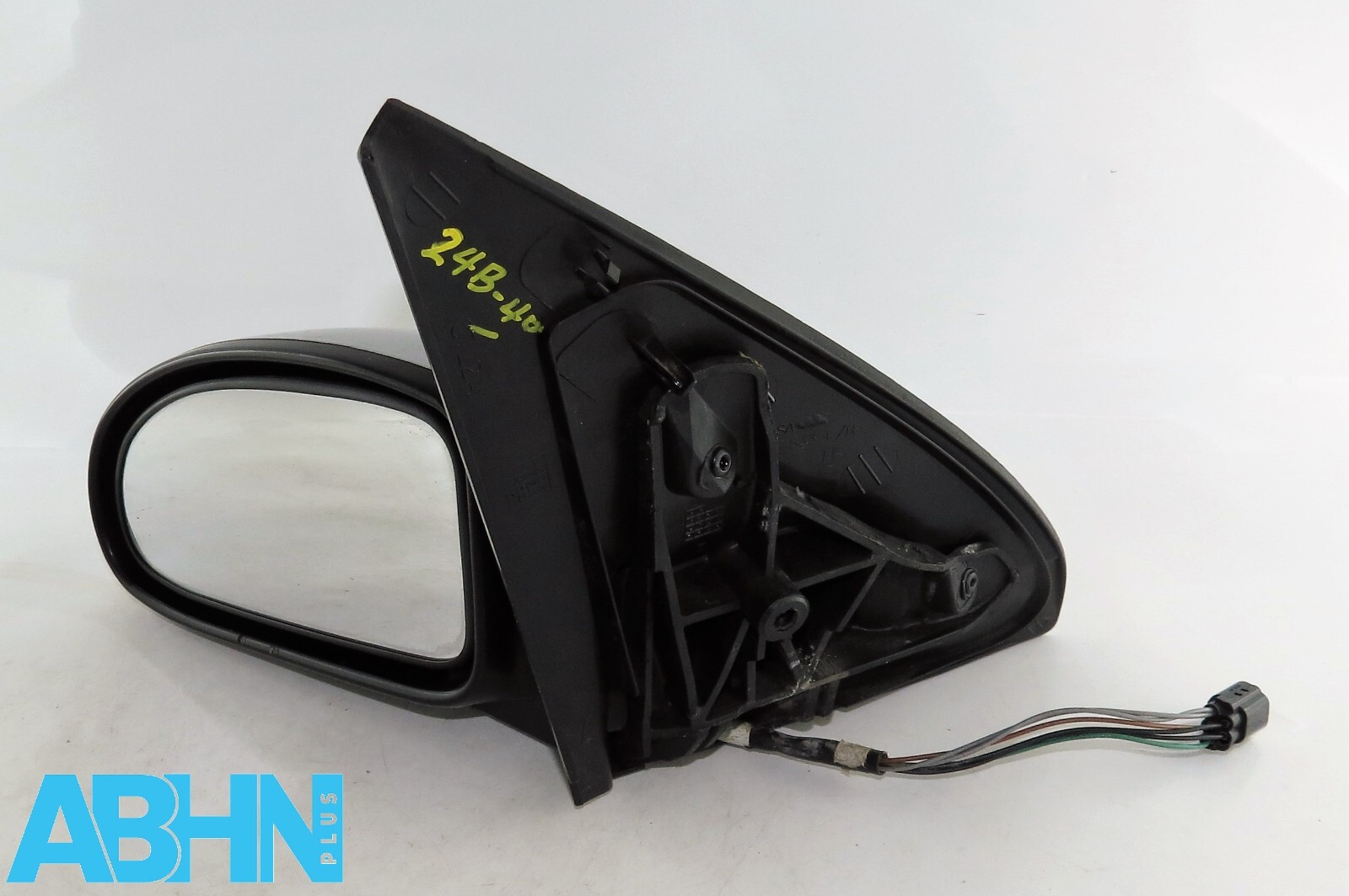 Ford Focus MK1 (1998-2005) Left Side Electric Heated Door Mirror Metallic Silver - Image 2