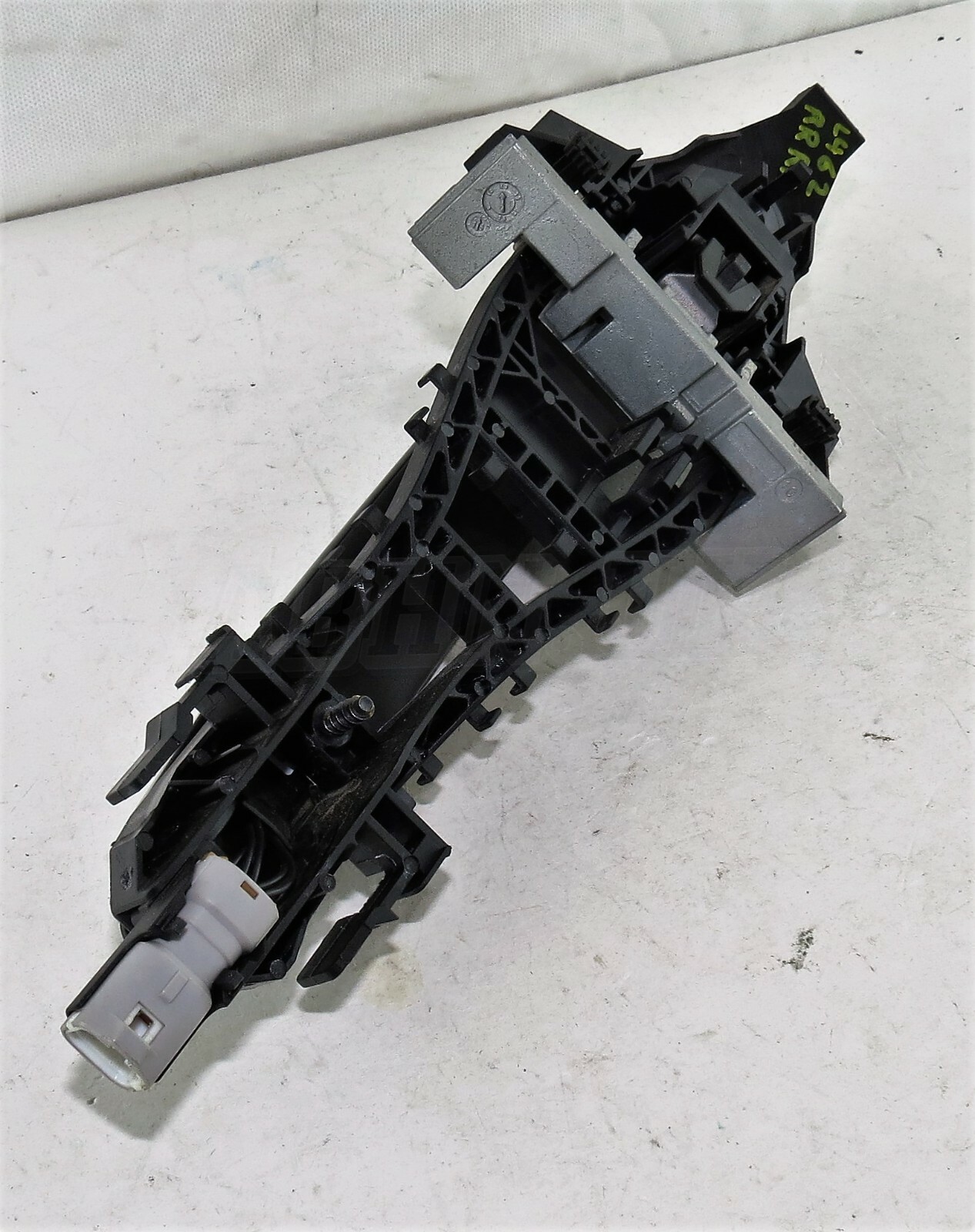 Discovery 5 MK5 15-22 Exterior Rear Keyless Entry Door Handle Metallic Dark Grey - Image 4