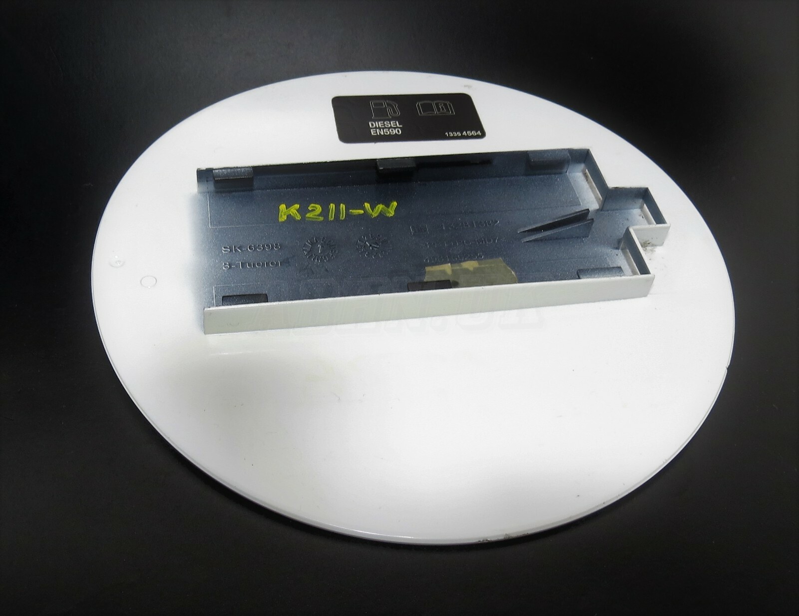 Vauxhall Astra J (09-18) 3-Door Fuel Flap Cover 13281382 White 22C Z50B SK-6398 - Image 3