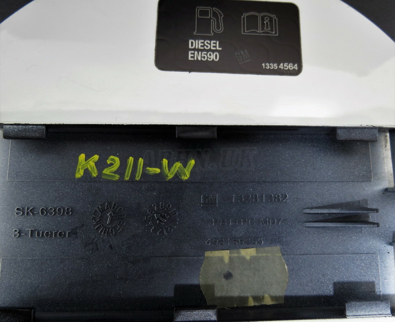 Vauxhall Astra J (09-18) 3-Door Fuel Flap Cover 13281382 White 22C Z50B SK-6398 - Image 5