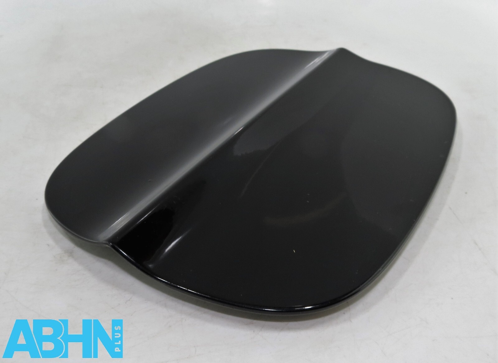 Ford Mondeo V MK5 (2014-2020) Estate Fuel Flap Cover DG93-F405C46-AC Solid Black - Image 4