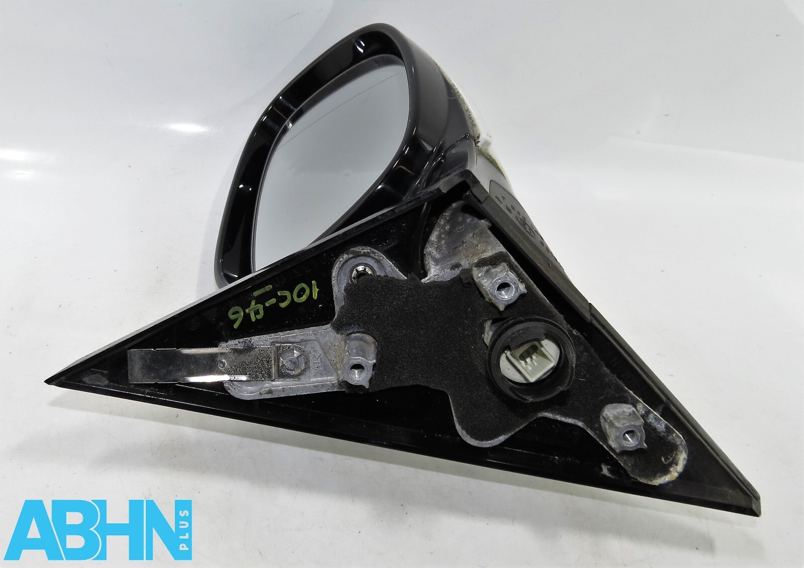 BMW 1 Series E82 E88 LCi 09-13 Right Side Electric Door Mirror White +Gloss Base - Image 6