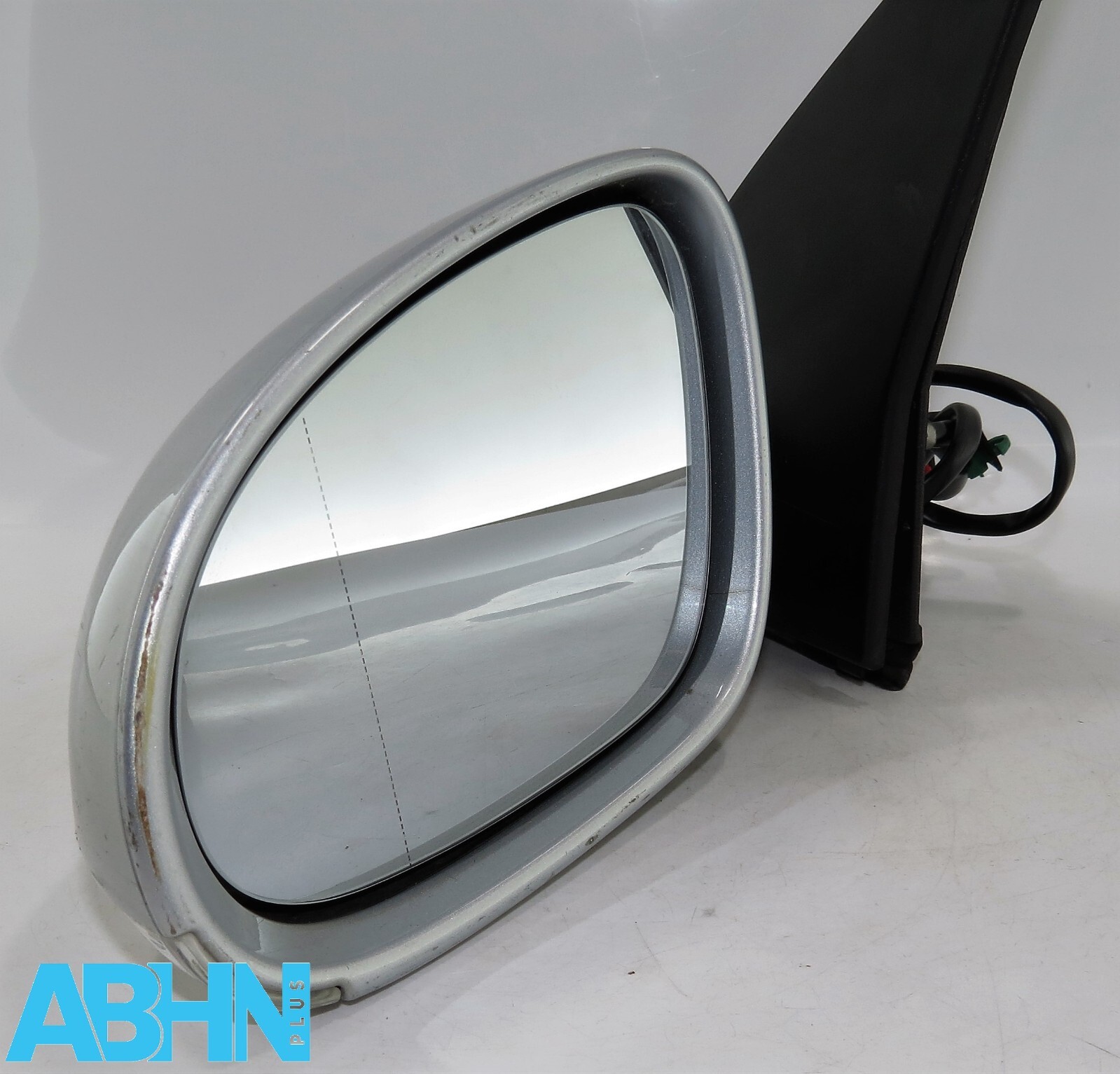 VW Golf 5 MK5 (05-09) Left Side Electric Heated Door Mirror 1K2857501 Met Silver - Image 4