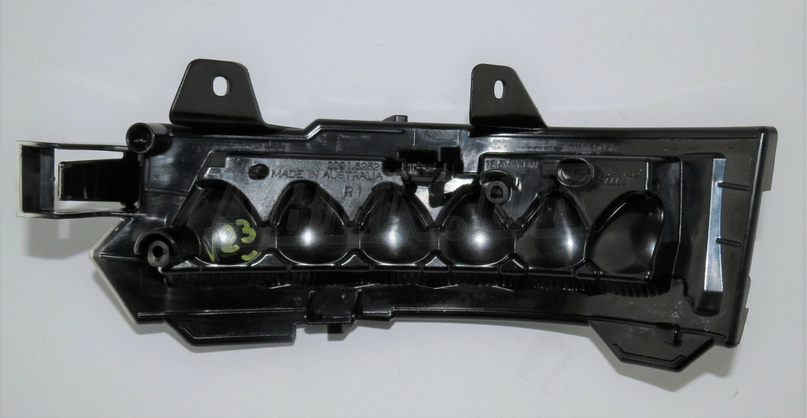 Range Rover Velar L560 Evoque L538 (14- 19) Right Side Indicator Lens 2191.6252 - Image 8