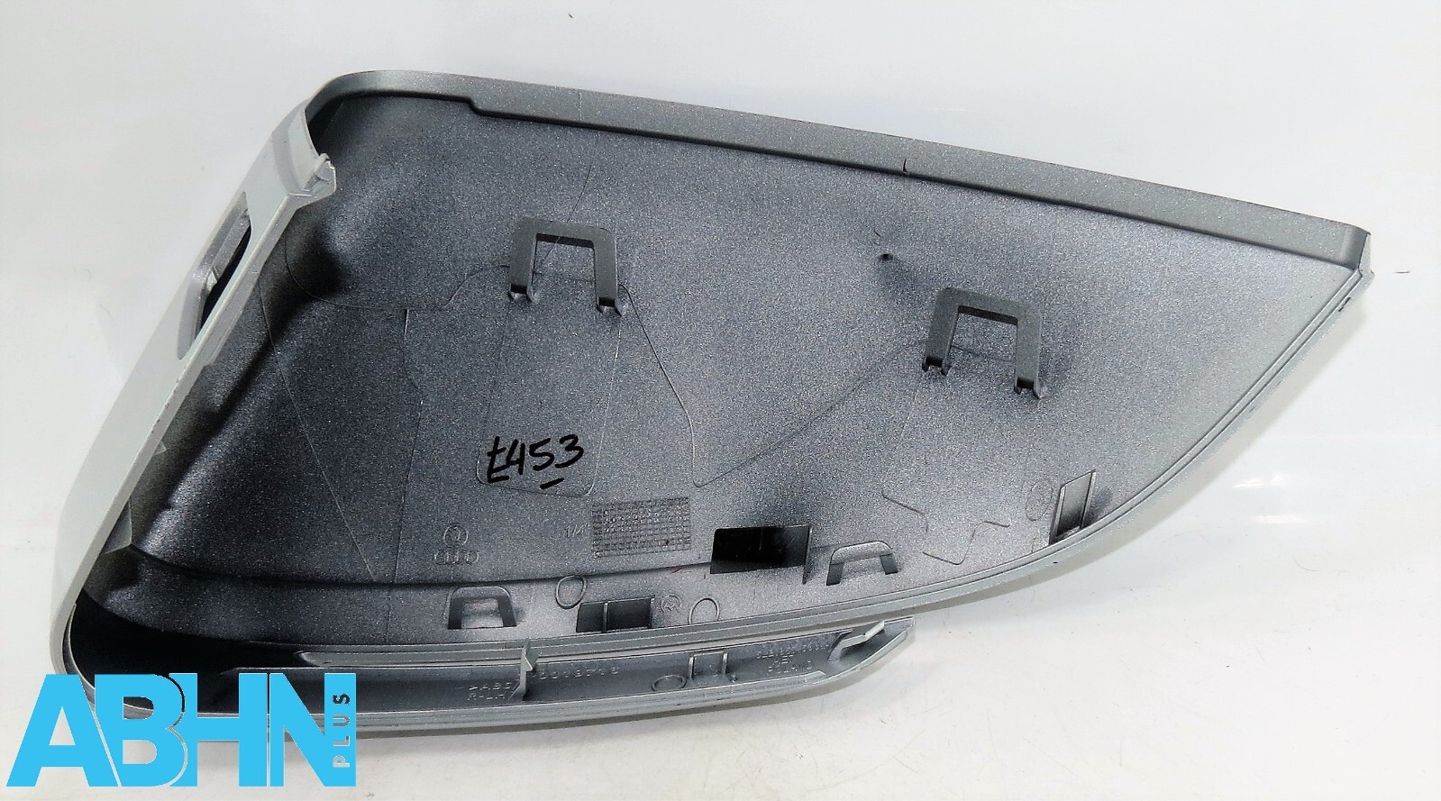 Audi Q4 Skoda Enyaq iV Right Side LHD Wing Mirror Cover Brilliant Silver Met - Image 2