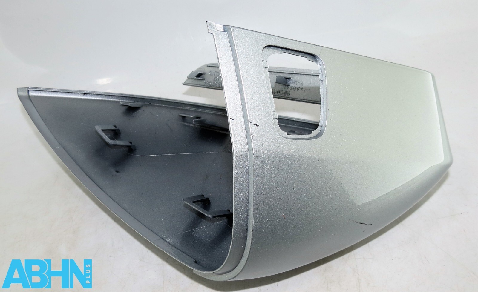 Audi Q4 Skoda Enyaq iV Right Side LHD Wing Mirror Cover Brilliant Silver Met - Image 9