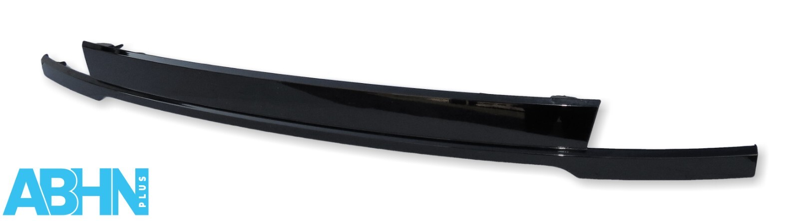 K8D2402A30A Range Rover Evoque L551 Genuine Tailgate Black Mould Trim Finisher*