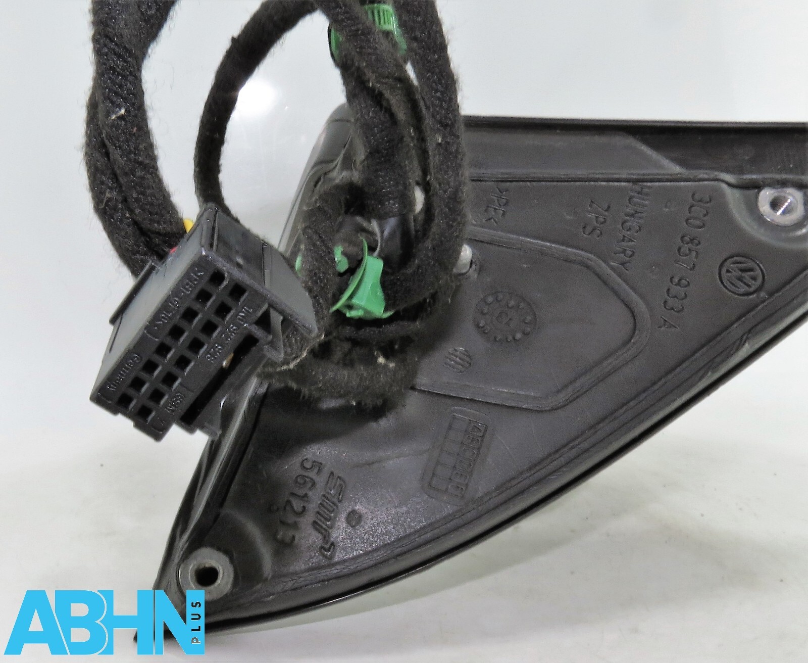 VW Passat B7 (2010-2014) Left Side Electric Heated Door Mirror Solid Grey+Puddle - Image 10